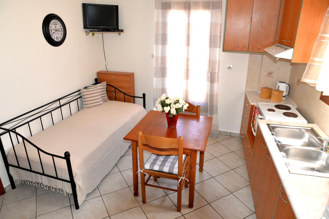 Ifigenia Apartments Ermoúpoli Eksteriør bilde