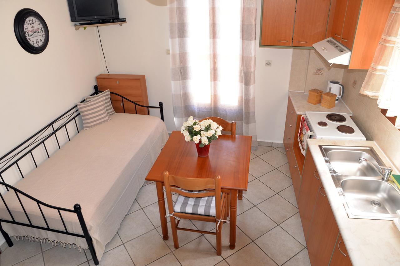 Ifigenia Apartments Ermoúpoli Eksteriør bilde